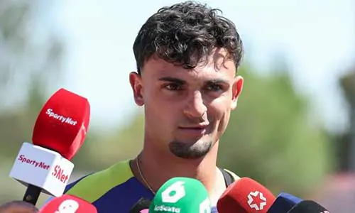 مارك بوبيل يكسر صمته بشأن قرار ركلة الجزاء المثير للجدل خلال مباراة برشلونة وأتلتيكو مدريد